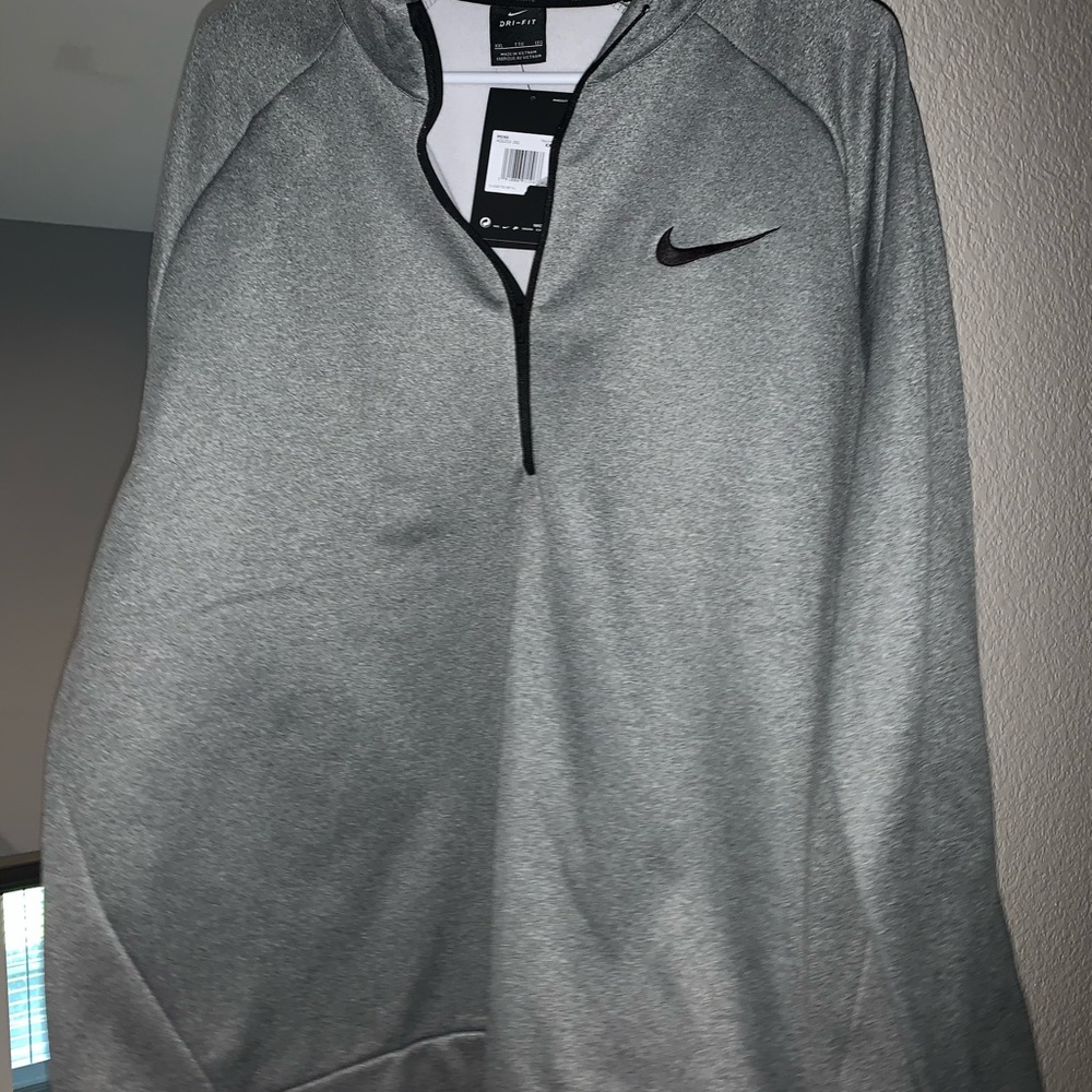 Nike Pullover - image 1